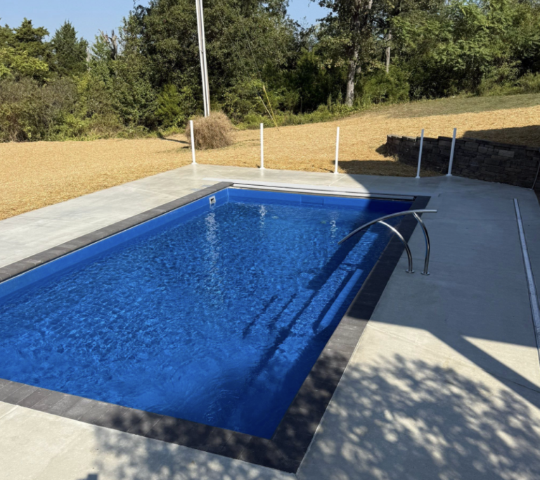 gelcoat_fiberglass_pools